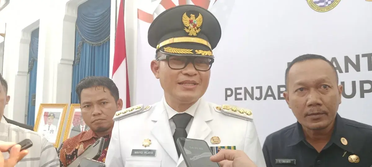 PJ Bupati Cirebon Wahyu Mijaya Resmi di Lantik PJ Gubernur Jabar