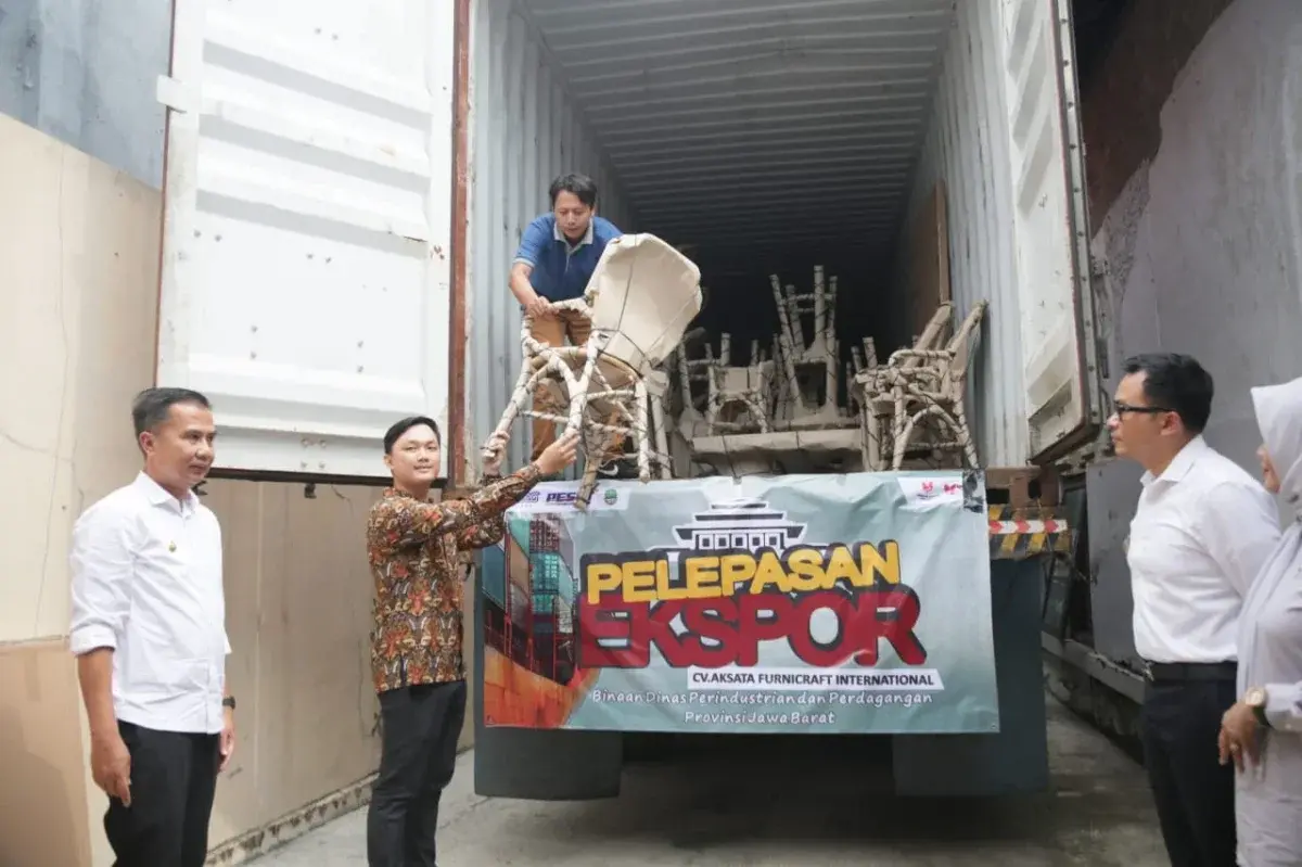 Pembangunan Pusat Logistik Rotan Pembangunan Pusat Logistik Rotan