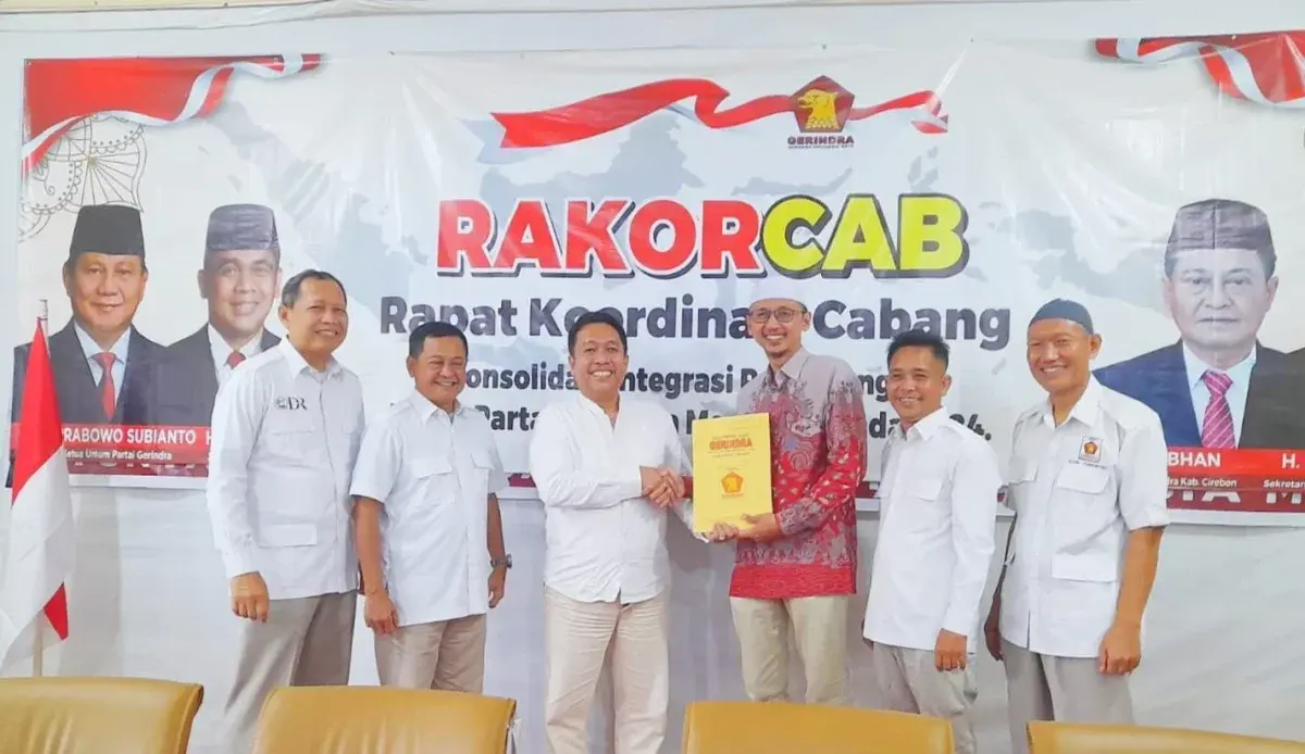 Ketua DPRD Kabupaten Cirebon Ketua DPRD Kabupaten Cirebon