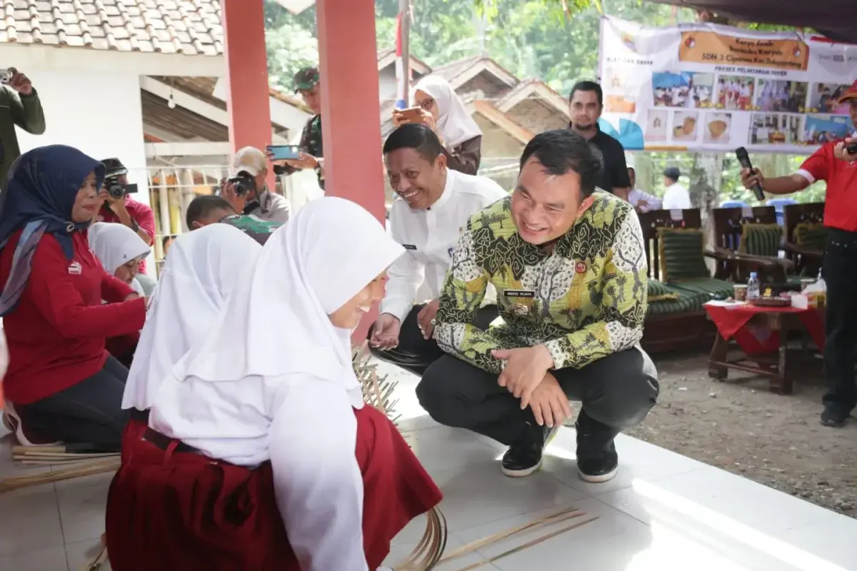 Motivasi ke Guru dan Siswa